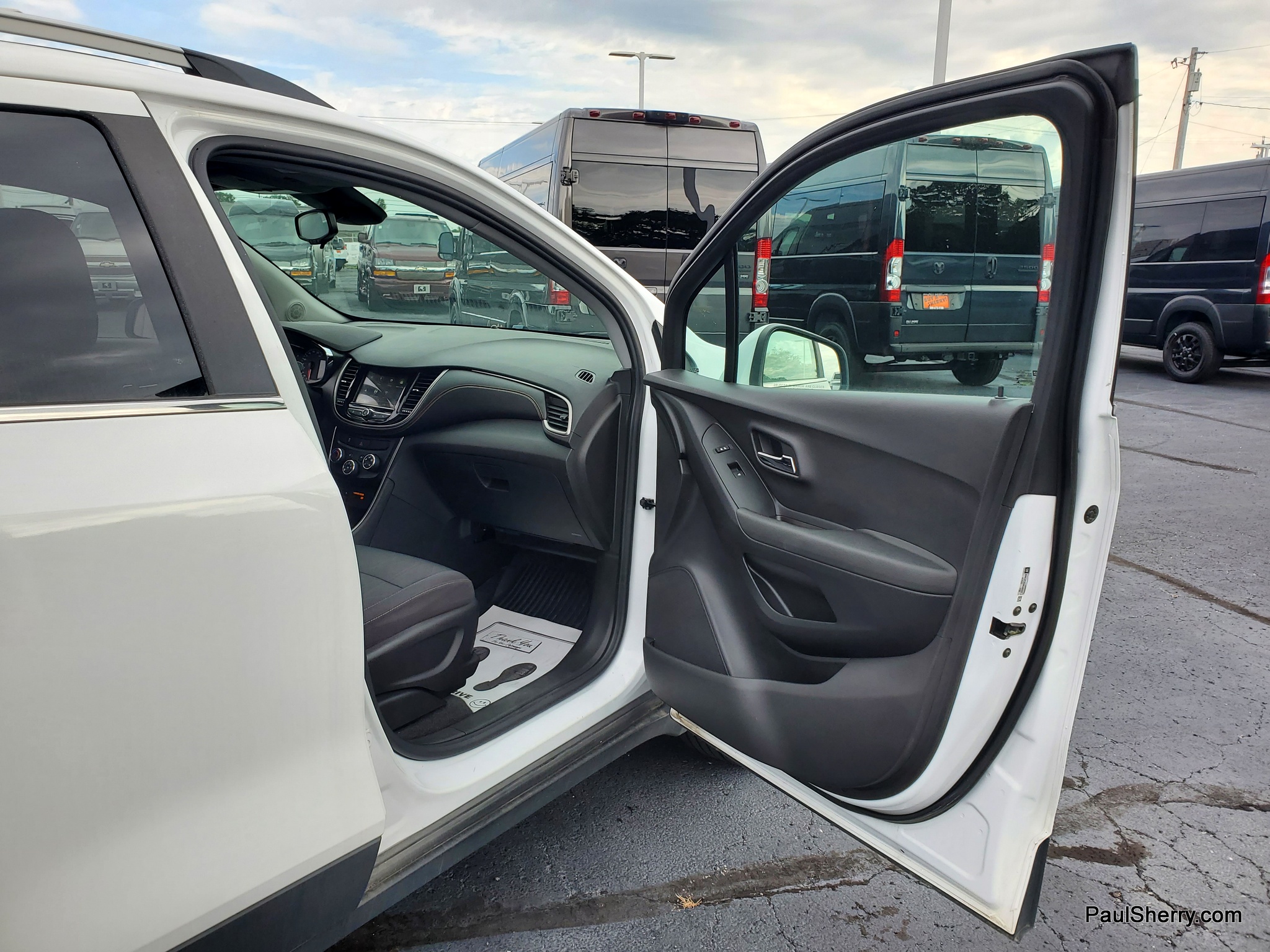 2019 Chevrolet Trax LT - Photo 31
