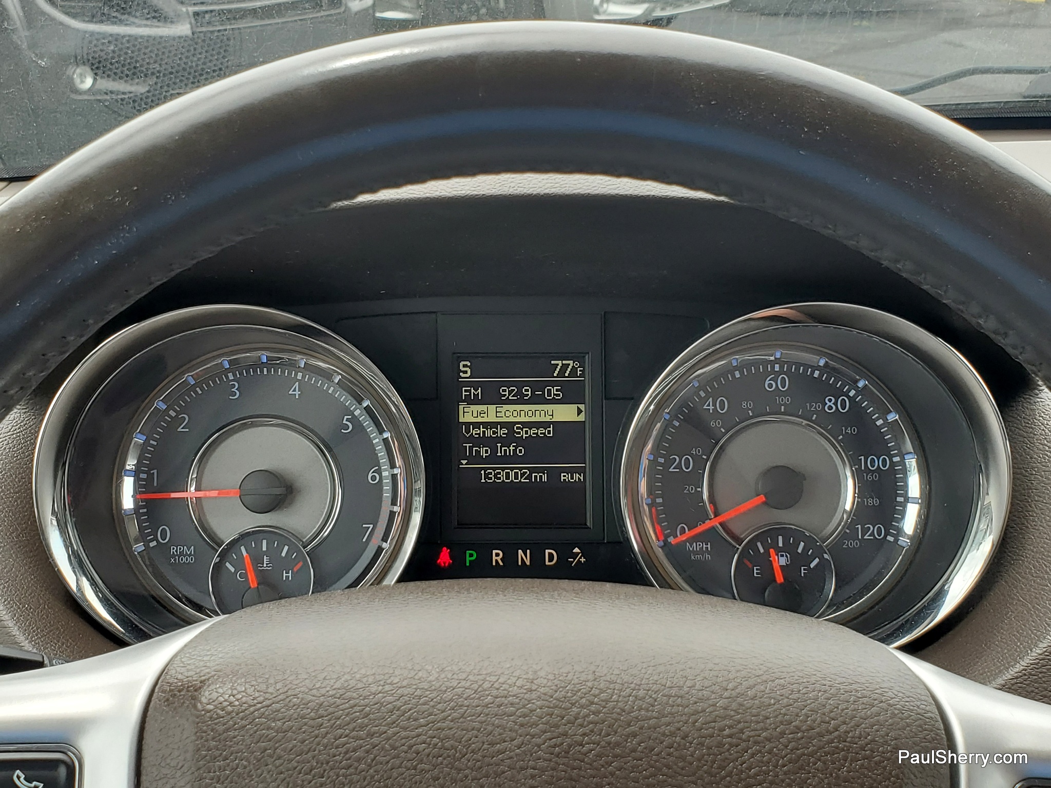 2016 Chrysler Town & Country Anniversary Edition - Photo 29
