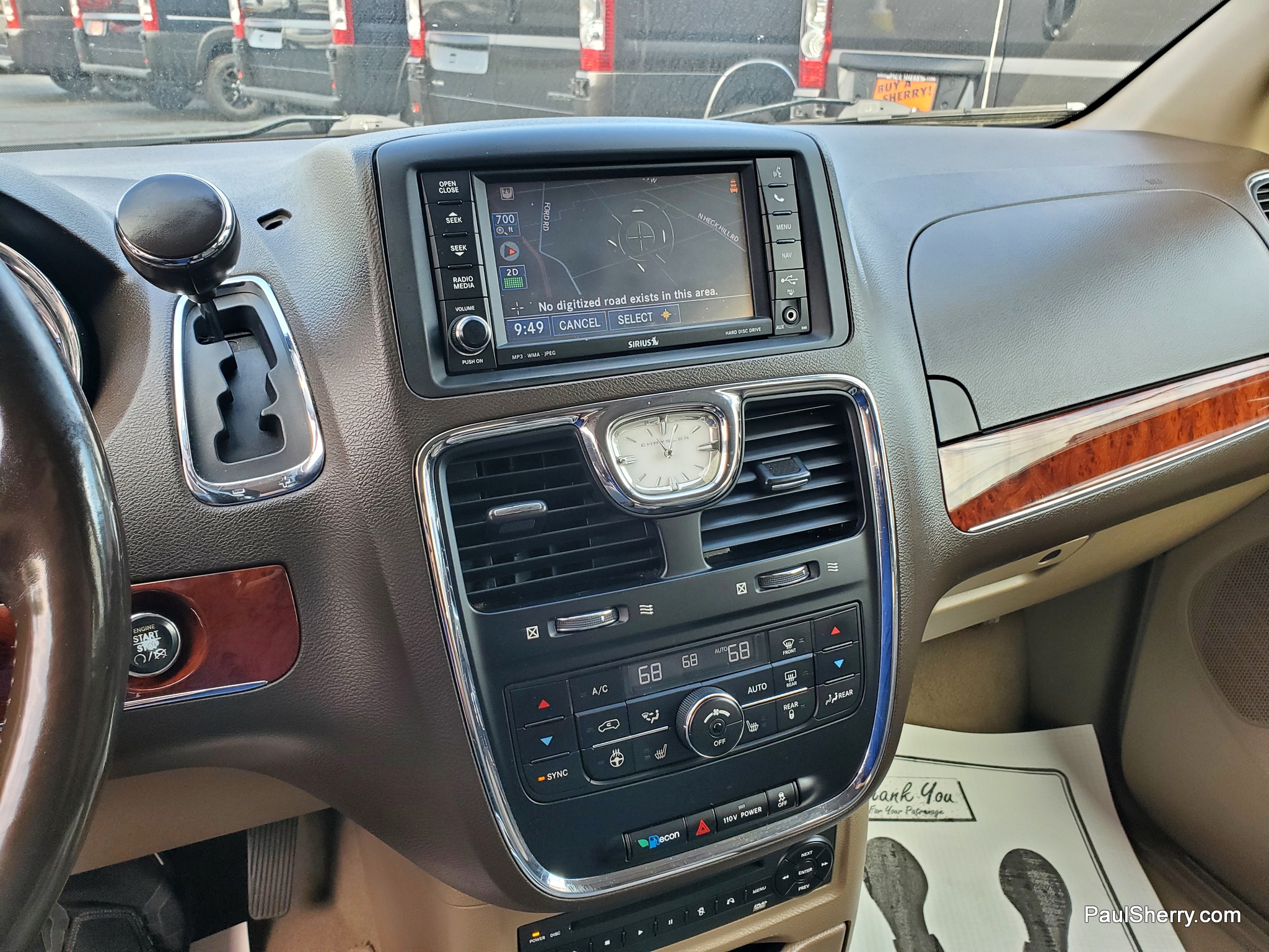 2012 Chrysler Town & Country Limited - Photo 35
