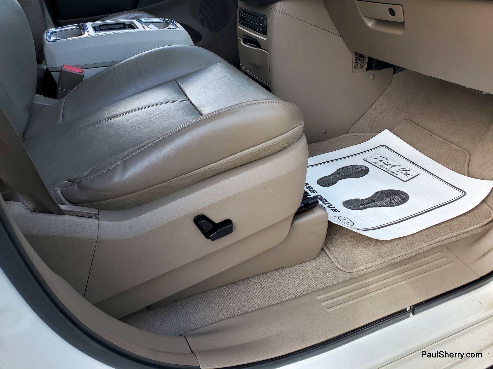 2012 Chrysler Town & Country Limited - Photo 45
