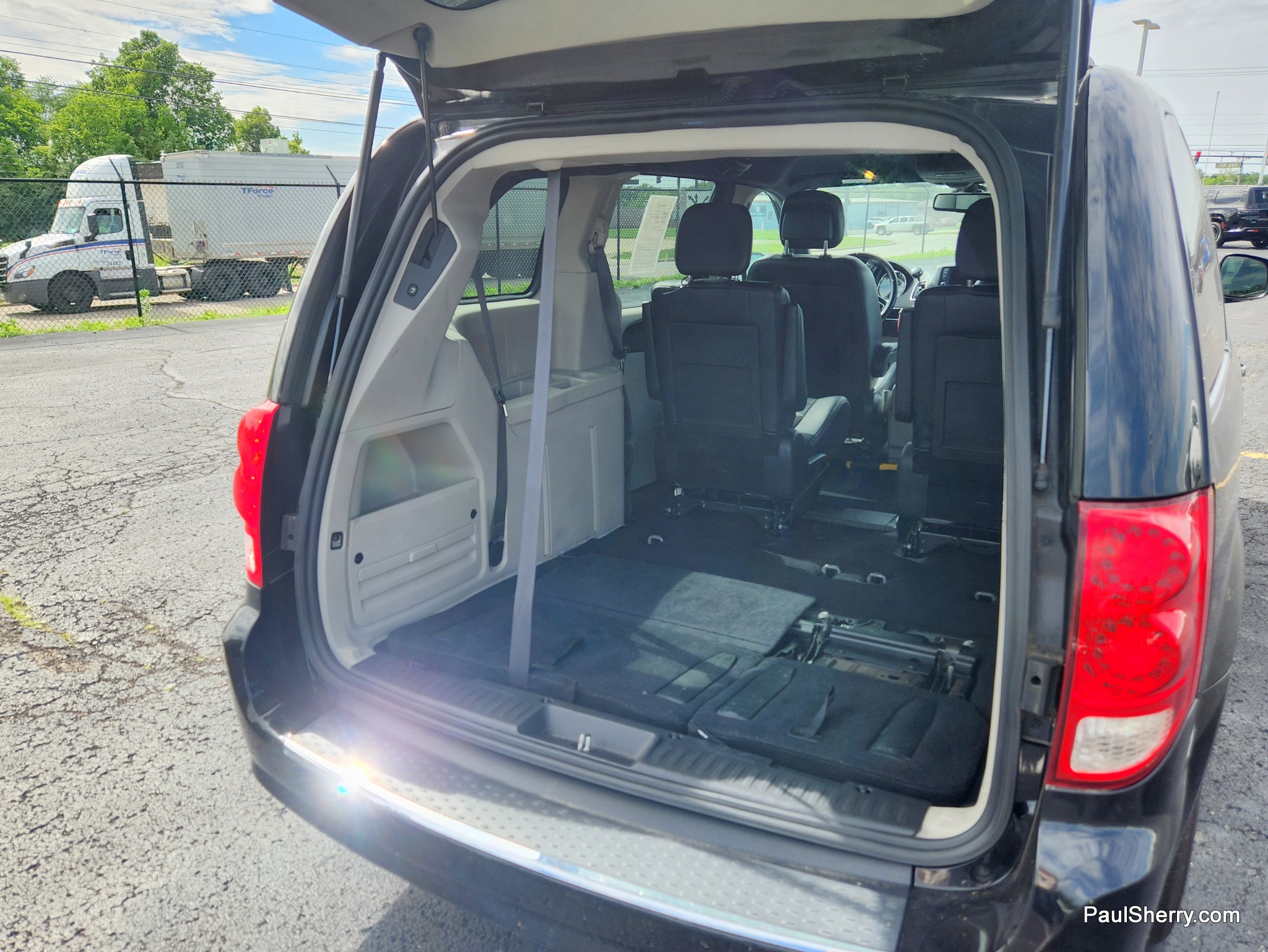 2019 Dodge Grand Caravan SXT - Photo 17