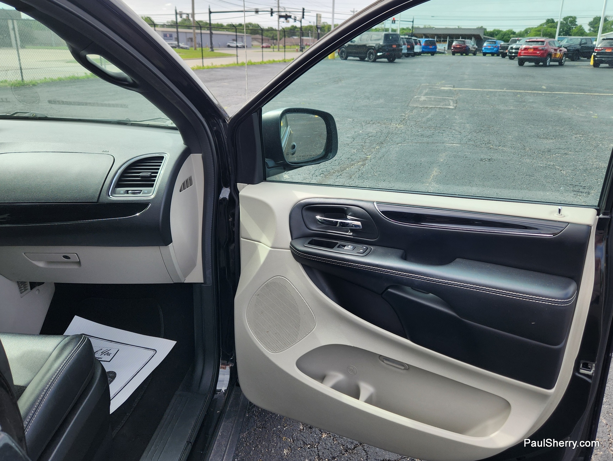 2019 Dodge Grand Caravan SXT - Photo 29