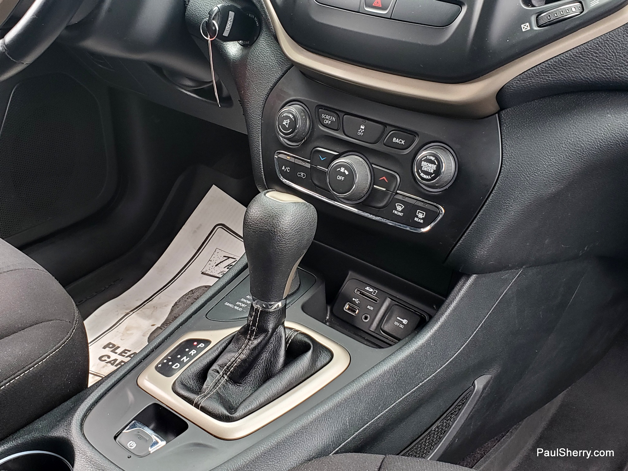 2016 Jeep Cherokee Latitude - Photo 33