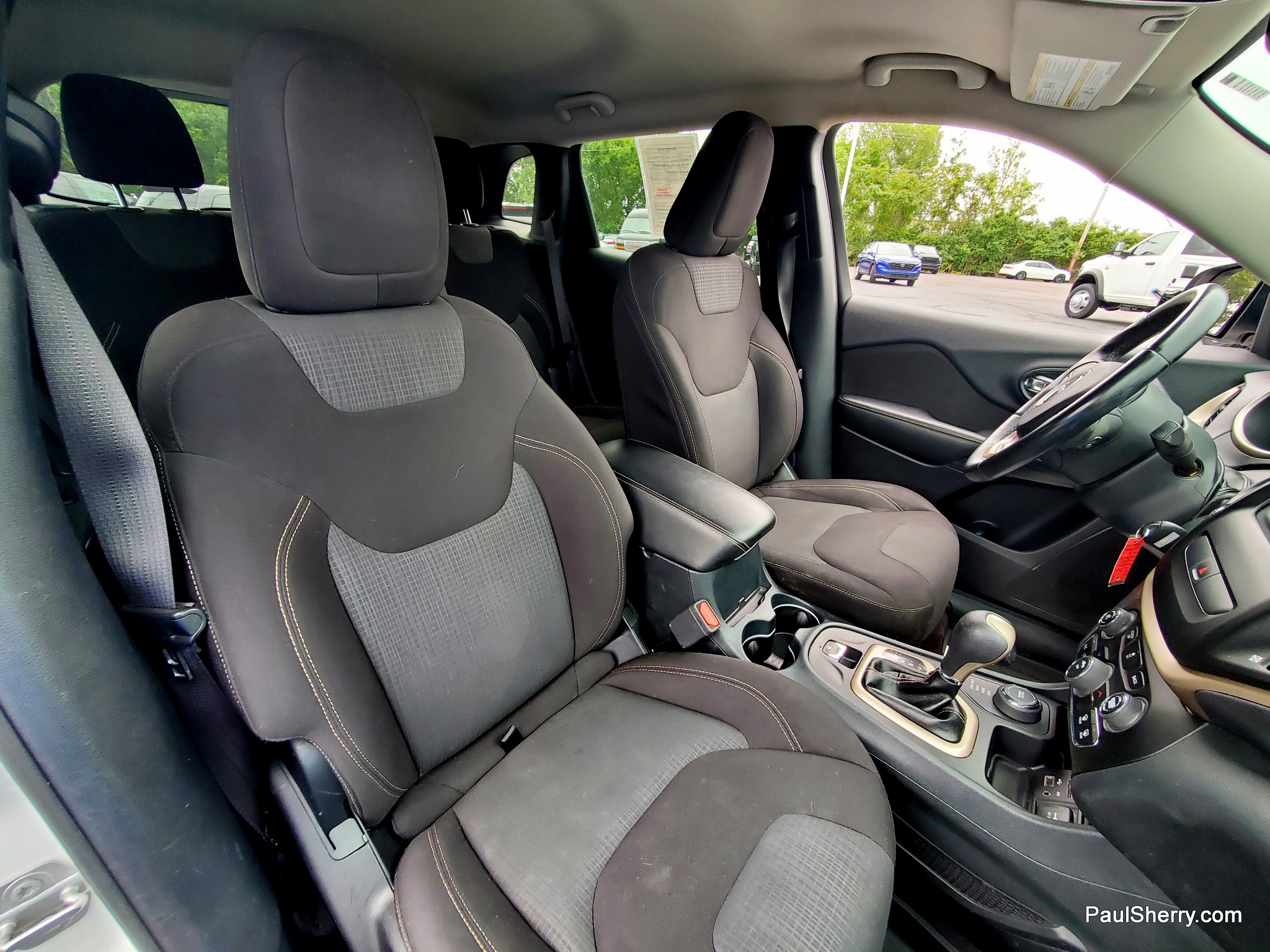 2016 Jeep Cherokee Latitude - Photo 38